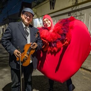 Telegrama Coração Apaixonado com Violino Trovadores Urbanos