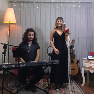 Serenata Dueto Piano vídeo Trovadores Urbanos