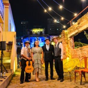 Serenata Retrospectiva Sarau Quarteto Trovadores Urbanos PJ