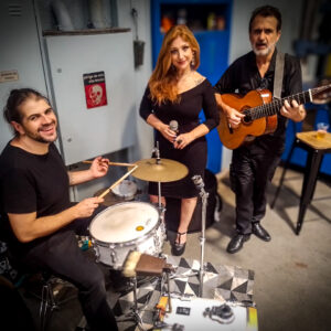Sarau Roda de Samba Trio Trovadores Urbanos
